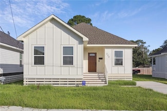 220 Trudeau Dr, Metairie, LA 70003