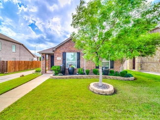 8428 Gentian Dr, Fort Worth, TX 76123