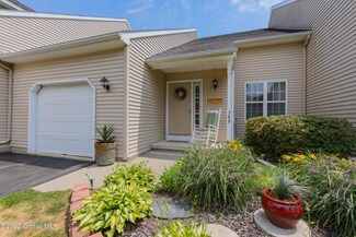 38B Raylinsky Ln, Mechanicville, NY 12118