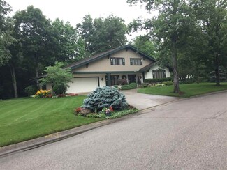 1576 Lakeview Trail, Berne, IN 46711