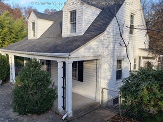 685 Forest Cir, Charleston, WV 25303