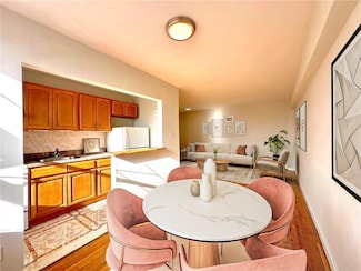 2400 E 3rd St Unit 410, Brooklyn, NY 11223