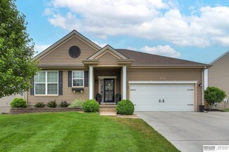 8805 S 163rd St, Omaha, NE 68136