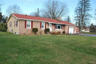 211 Munger Hill Rd, Mexico, NY 13114