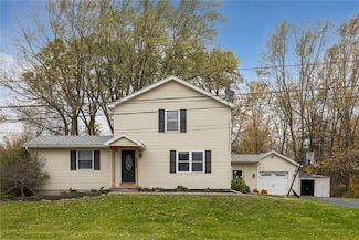 2962 Colby St, Brockport, NY 14420