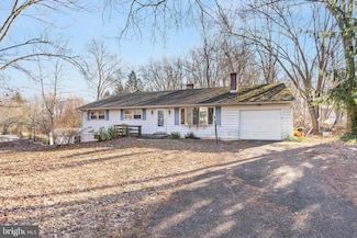 128 Buckwalter Rd, Pottstown, PA 19465