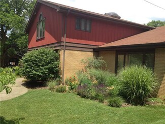 7135 Roycrest Place, Pittsburgh, PA 15208