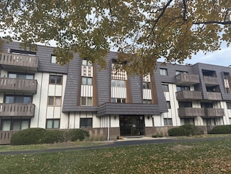 13000 W Heiden Cir Unit 3105, Lake Bluff, IL 60044