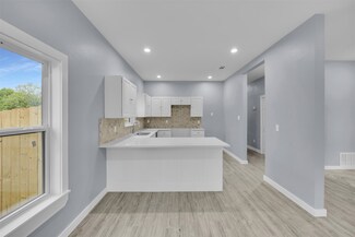409 N Dallas, Rice, TX 75155
