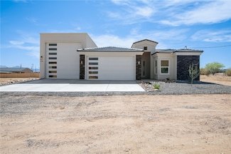 3285 Heber Rd, Golden Valley, AZ 86413