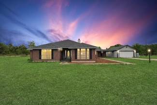 2443 Illinois St, Fresno, TX 77545