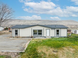 28003 E Ruppert Rd, Benton City, WA 99320