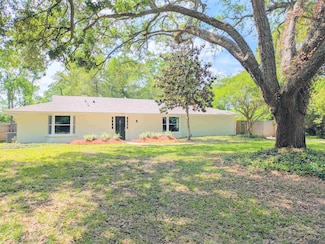 1890 Dabney Dr, Baton Rouge, LA 70816