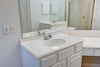 42 N Belfair Place, Spring, TX 77382