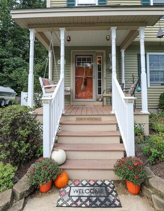 22 Bentwood St, Concord, NH 03303