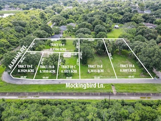 19B Mockingbird Ln, Groves, TX 77619