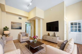 341 Monmouth St Unit 104D, Jersey City, NJ 07302