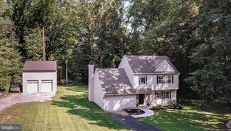 102 Debbie Dr, Coatesville, PA 19320