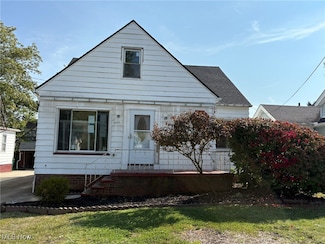 5251 Forest Ave, Maple Heights, OH 44137