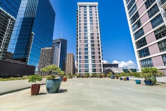 225 Queen St Unit 11A, Honolulu, HI 96813