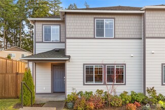 1116 Swan Loop, Dupont, WA 98327