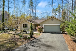 9 Channel Ln, Salem, SC 29676