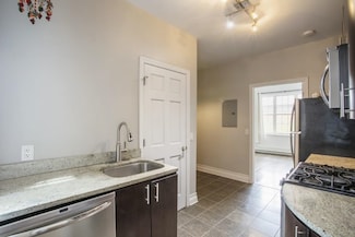 383 2nd St Unit 4, Jersey City, NJ 07302