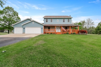 588 Pheasant Dr, Westville, IN 46391