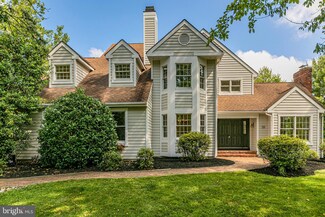 32 Baldwin St, Pennington, NJ 08534