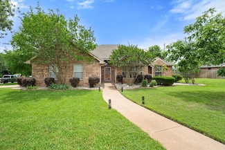 1601 Browning Ln, Cleburne, TX 76033