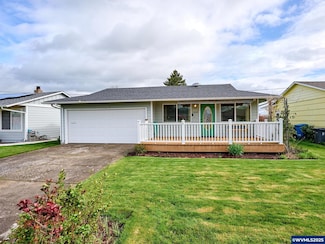 1369 Thompson Rd, Woodburn, OR 97071
