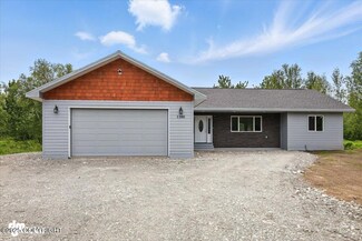 1380 N Cedar Hills Dr, Palmer, AK 99645