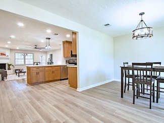 4510 Ponca St, Pasadena, TX 77504