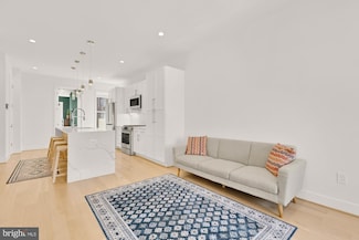 41 Q St NE Unit 100, Washington, DC 20002