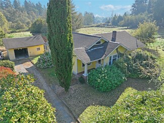 20426 Vashon Hwy SW, Vashon, WA 98070
