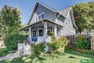 2301 S 35th Ave, Omaha, NE 68105