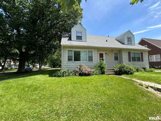 1200 S Walnut St, Springfield, IL 62704