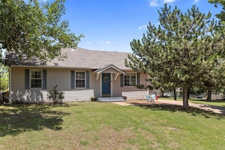 1116 E Cleveland Ave, Guthrie, OK 73044
