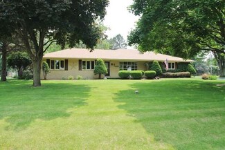 5775 Kutzke Pkwy, South Beloit, IL 61080