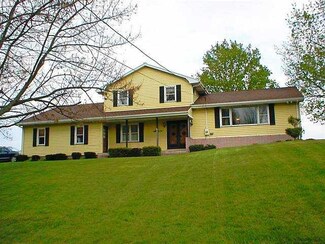 6956 Rotterdam Rd, Sodus, NY 14551