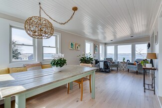 5 Ballard St, Hampton, NH 03842