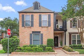 3749 Wakeforest St, Houston, TX 77098