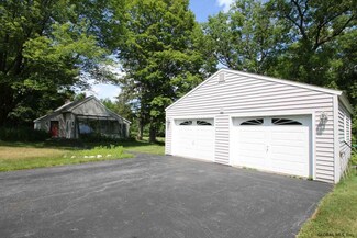 83 Blue Barns Rd, Rexford, NY 12148