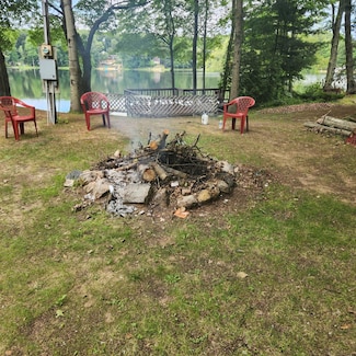 5632 Cadillac Cir, Grant Township, MI 49446