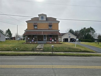 346 Lawsonham St, Rimersburg, PA 16248