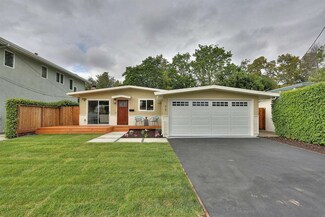 65 Lorelei Ln, Menlo Park, CA 94025