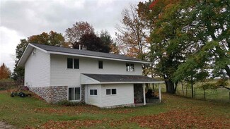 2760 N Peninsula Rd, East Jordan, MI 49727