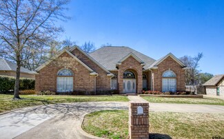 5801 Churchill Dr, Tyler, TX 75703