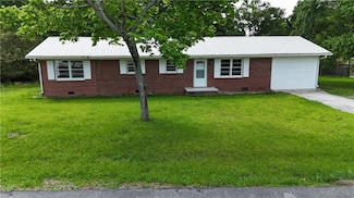 77 Frances St, Summerville, GA 30747