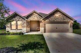 1901 Sandy Knoll Dr, Kaufman, TX 75142